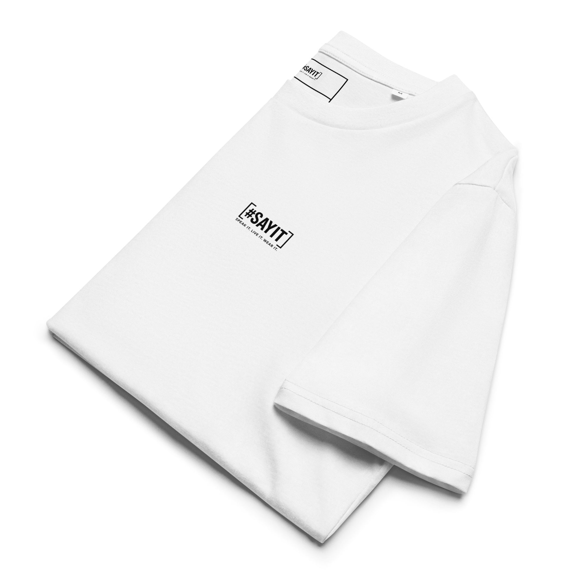 t-shirt citation, t-shirt message fort, affirmation de soi, force intérieure, résilience, streetwear affirmé, t-shirt motivation, empowerment, style minimaliste, t-shirt unisexe, selfmade, t-shirt #SAYIT, confiance en soi, mode engagée, développement personnel, t-shirt noir et blanc, vêtement à message, lifestyle inspirant, force mentale, expression personnelle