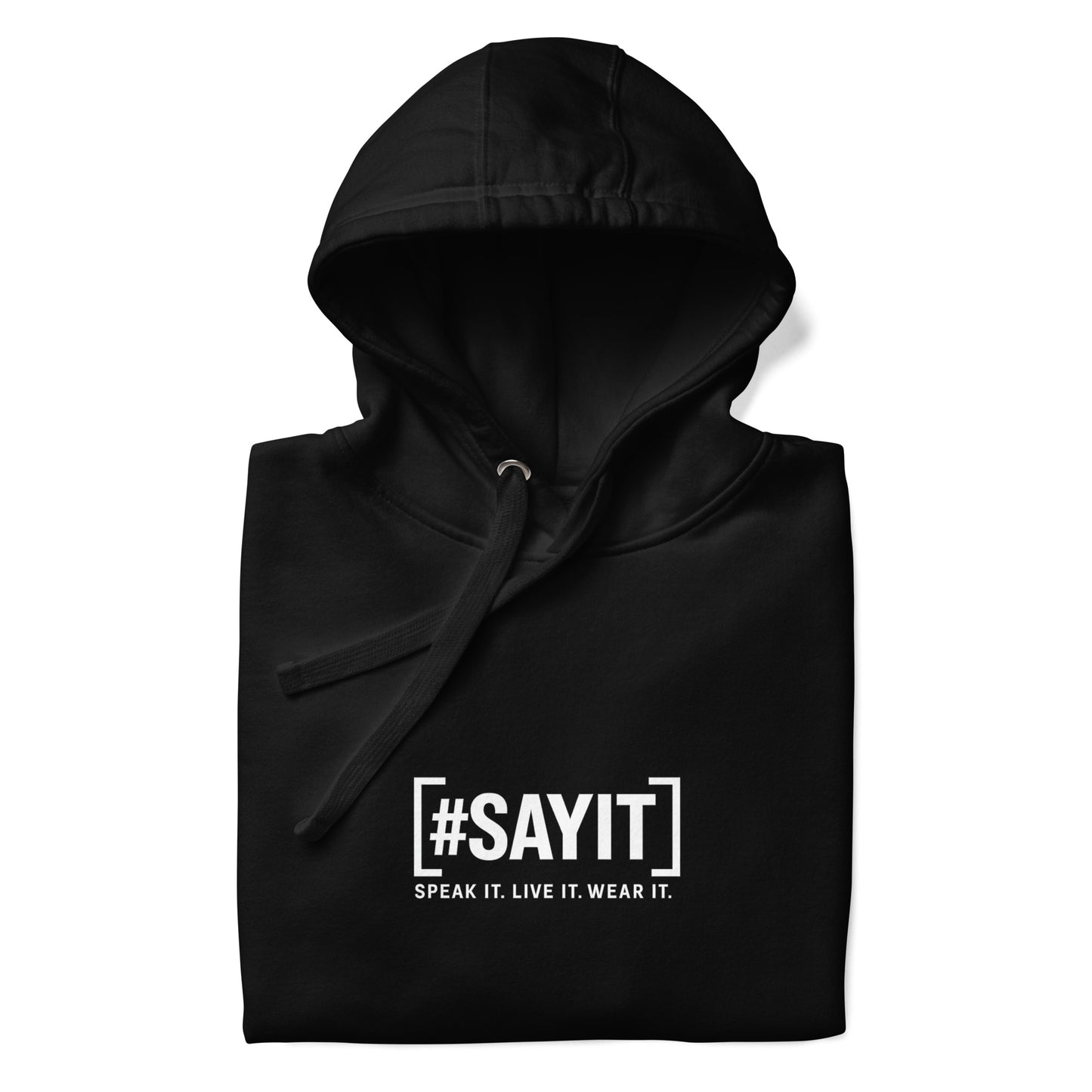 Hoodie avec le slogan #SAYIT imprimé à l’avant et un cœur blanc dans le dos. Coupe streetwear, capuche à trois panneaux et poche frontale. Un vêtement affirmé pour exprimer sa vérité avec style.